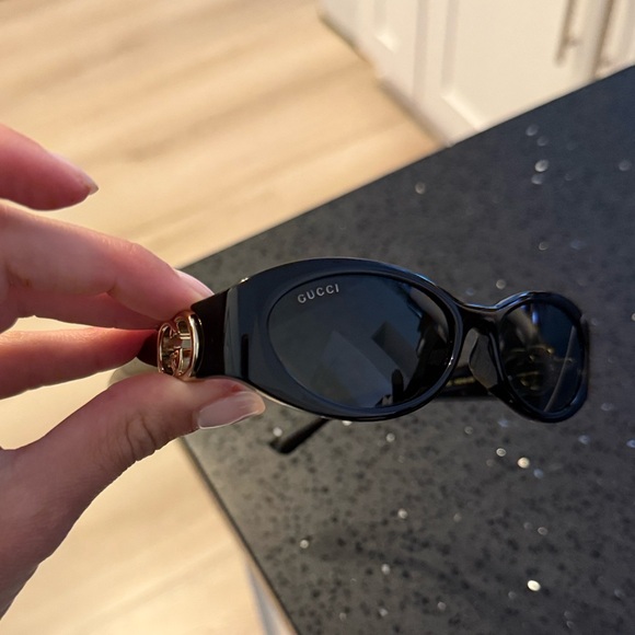 Gucci Women's Sunglasses GG1660S - Picture 5 of 9